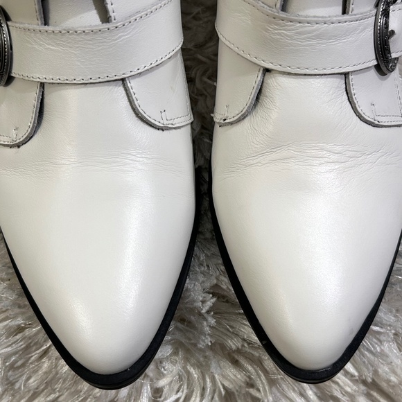 STEVE MADDEN -WHITE  BARK LOW HEEL WESTERN POINTED TOE ANKLE BOOTS - Picture 4 of 16